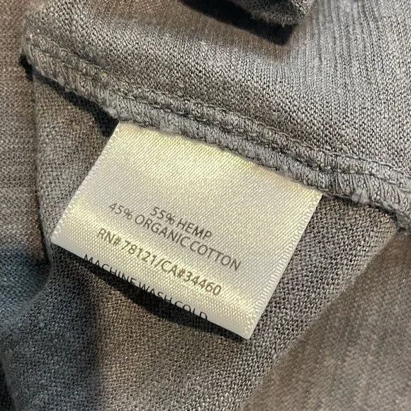 Eileen Fisher Organic Cotton and Hemp blend Camisole Size Medium - Picture 6 of 6